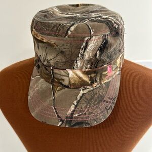 Real Tree Carhart Hat NWT